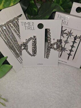 Set of 3 NWT rhinestone hair accessories | Hair Clip Lot | Assorted hair clips